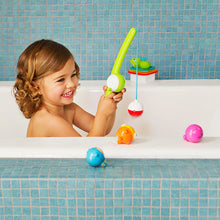 Load image into Gallery viewer, Munchkin Fishin’ Bath Toy 24m+