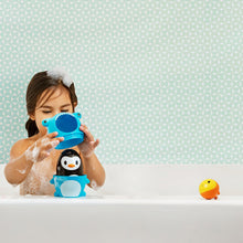 Load image into Gallery viewer, Munchkin Sharky & Pals Nesting Bath Toy 18m+