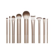 Load image into Gallery viewer, Real Techniques Au Naturale Brush Kit 4266 with 9 vegan brushes for applying foundation, blush, eyeshadow, and more.