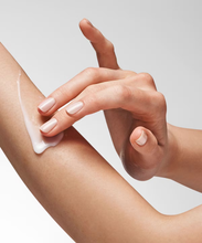 Load image into Gallery viewer, Neostrata Resurface Glycolic Renewal Smoothing Lotion 200ml