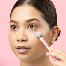 Load image into Gallery viewer, Real Techniques Kitten Paw Concealer Brush