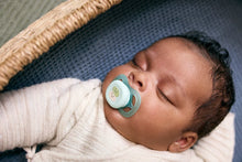 Load image into Gallery viewer, PHILIPS AVENT SOOTHER STARTER 0-2M BOY SCF075/04