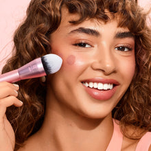 Load image into Gallery viewer, Real Techniques Powder Pigment Blush Brush