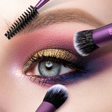 Load image into Gallery viewer, REAL TECHNIQUES EYE SHADE + BLEND 1529