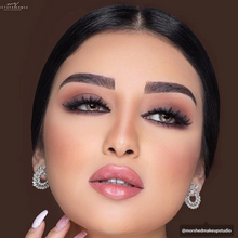 Load image into Gallery viewer, Model @morshedmakeupstudio wearing Pinky Goat LULU lashes for glam look.