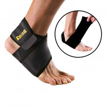 Load image into Gallery viewer, Uriel's ankle bandage supports the ankle and reduces ankle pain.