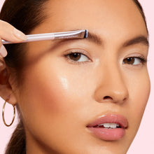 Load image into Gallery viewer, REAL TECHNIQUES DUAL ENDED BROW BRUSH 1000600
