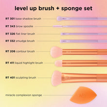 Load image into Gallery viewer, REAL TECHNIQUES LEVEL UP BRUSH + SPONGE SET 10008900
