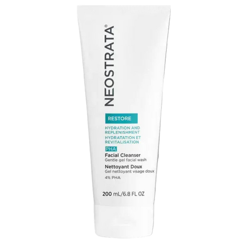 NeoStrata Clarify Oily Skin Solution (100mL). An exfoliating toner designed for oily and acne-prone skin, helping to control oil, clarify pores, and improve skin texture with an AHA formulation.