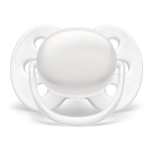 Load image into Gallery viewer, Philips Avent Ultra Soft baby soother included in the Newborn Gift Set
