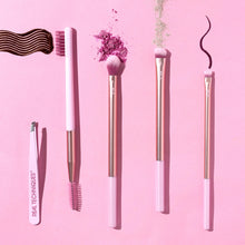 Load image into Gallery viewer, Real Techniques Naturally Beautiful Eye Set displayed with makeup swatches, showing the vegan eyeshadow brushes and brow tools designed for a soft, natural look.
