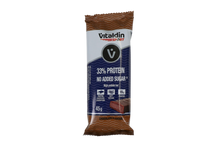 Load image into Gallery viewer, Packaging for the Vitaldin Sport high protein bar in chocolate flavour, containing 33% protein and 15g of protein with no added sugar.
